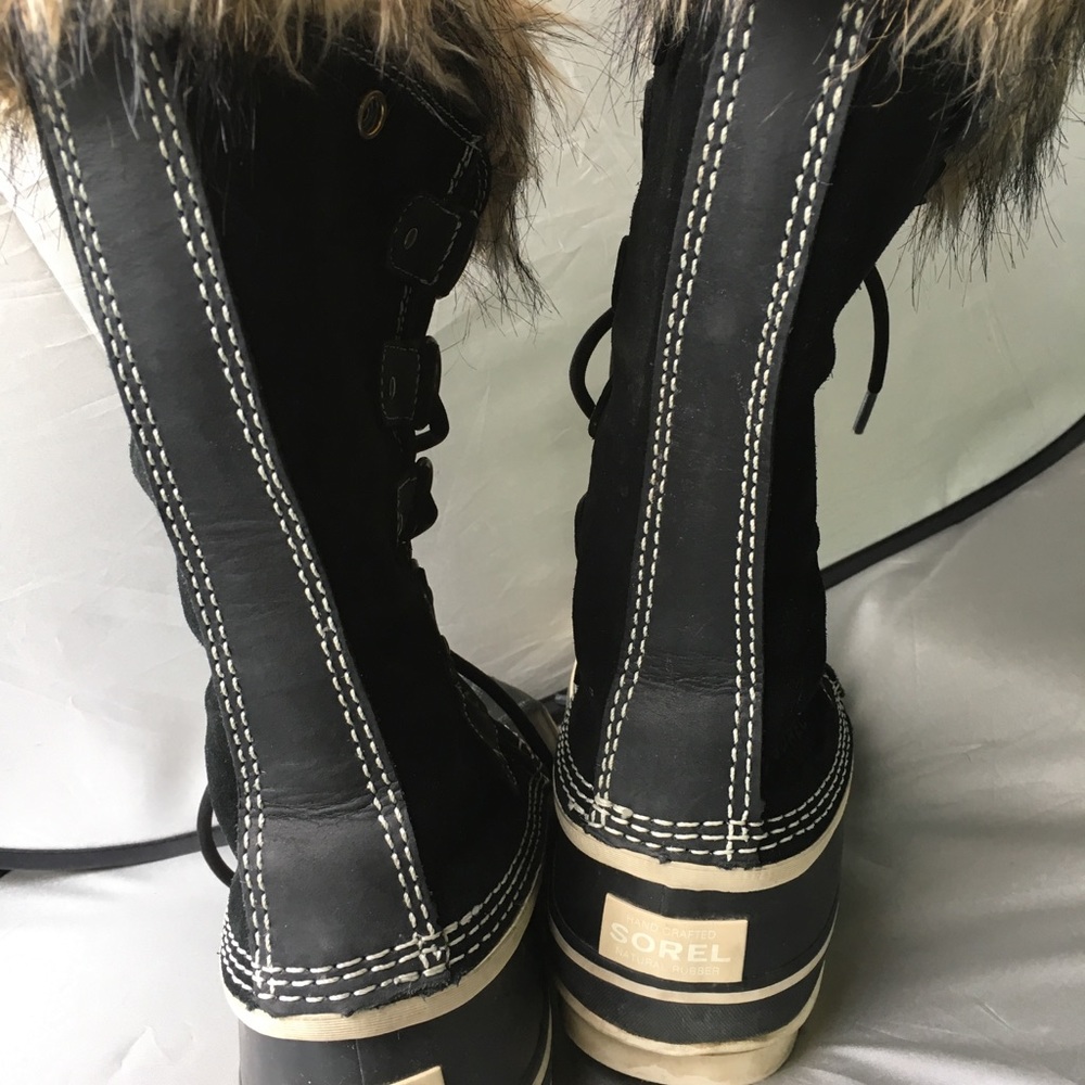 Women’s Sorel boots - Picture 4 of 5